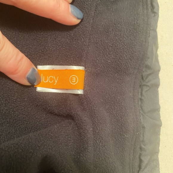 3/$30 Lighter weight black vest with dot pattern fleece lining - Picture 6 of 7